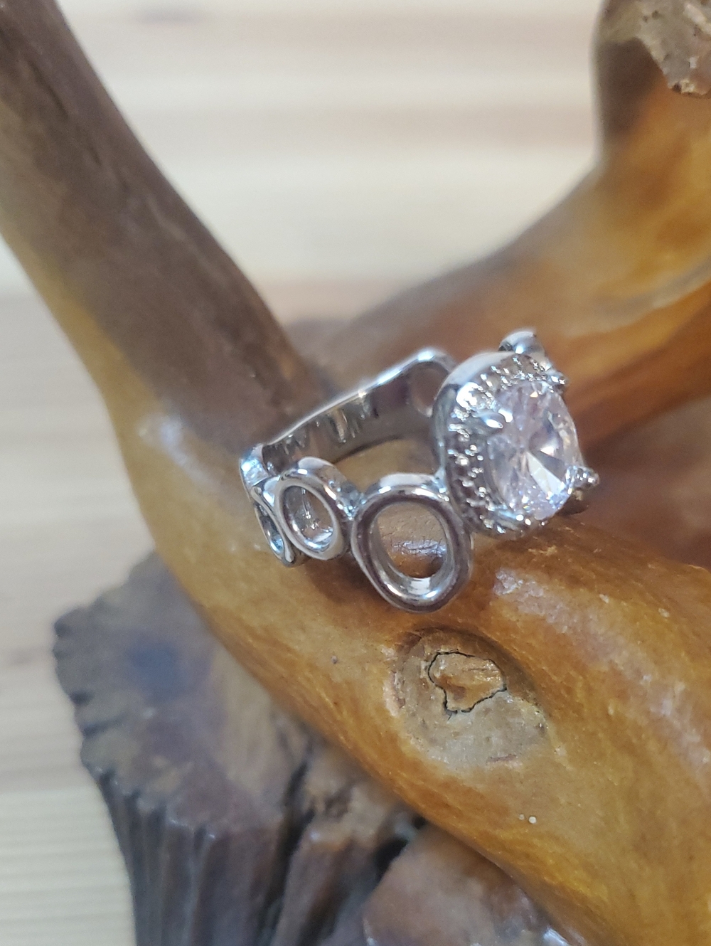 Elegant Silver Ring with Clear Stone D